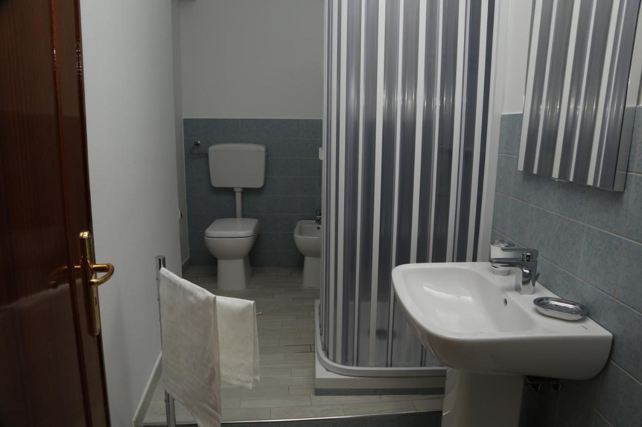B&B Al Centro ニコジーア エクステリア 写真