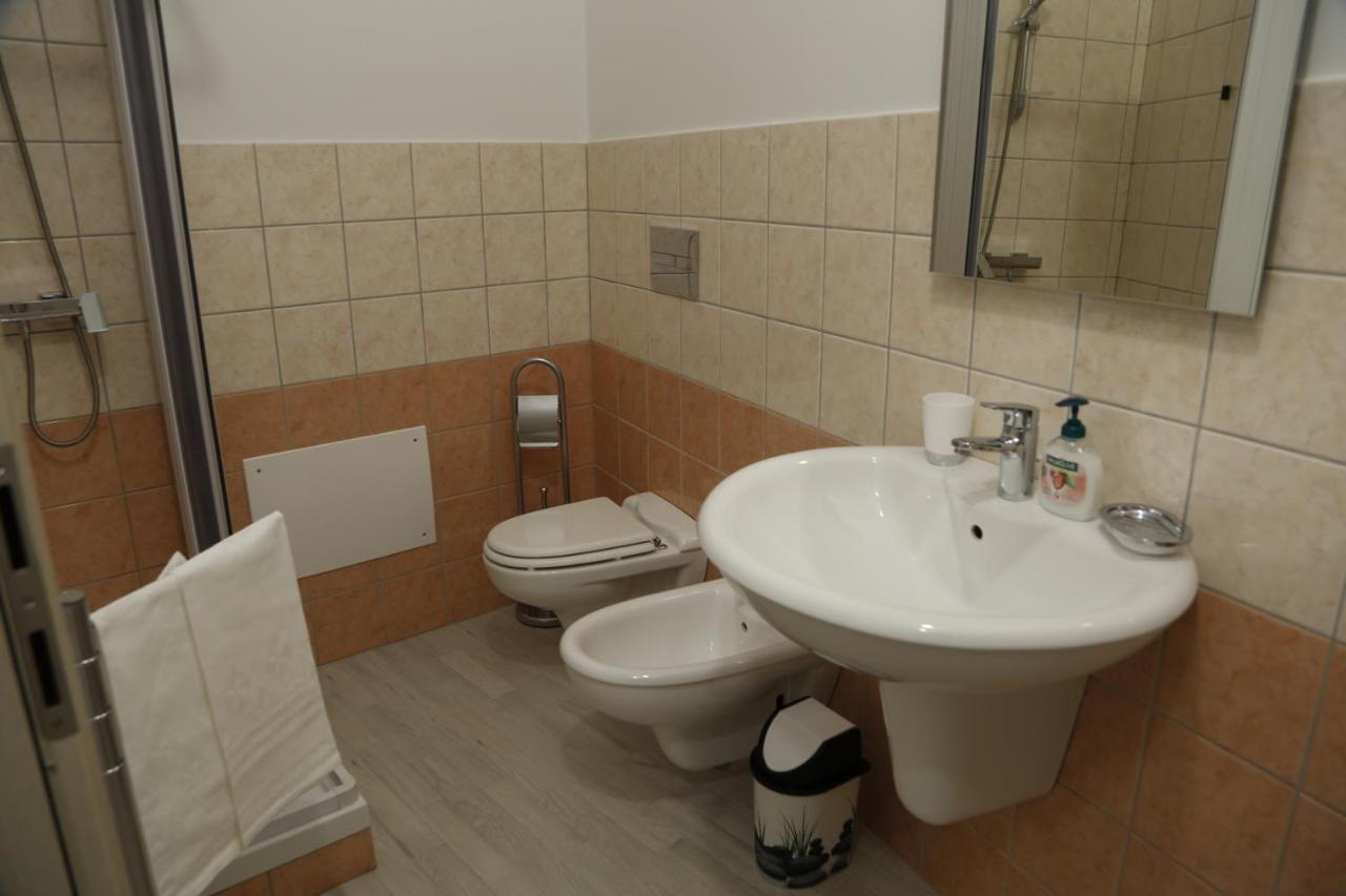 B&B Al Centro ニコジーア エクステリア 写真