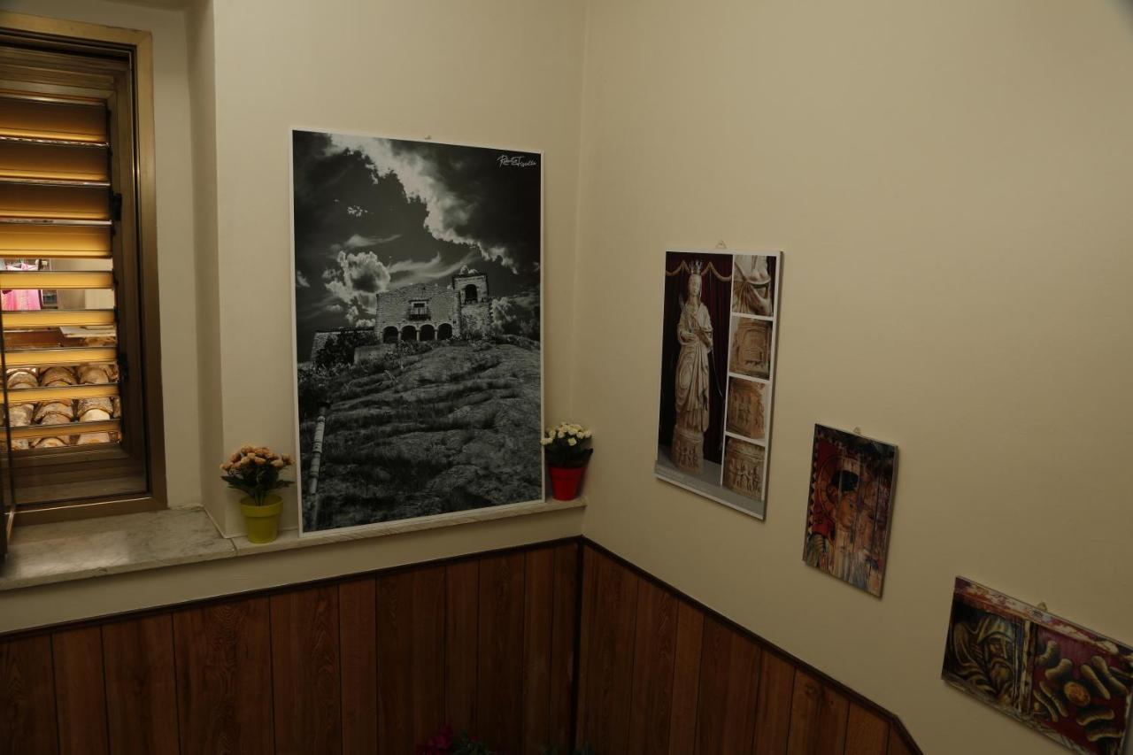 B&B Al Centro ニコジーア エクステリア 写真
